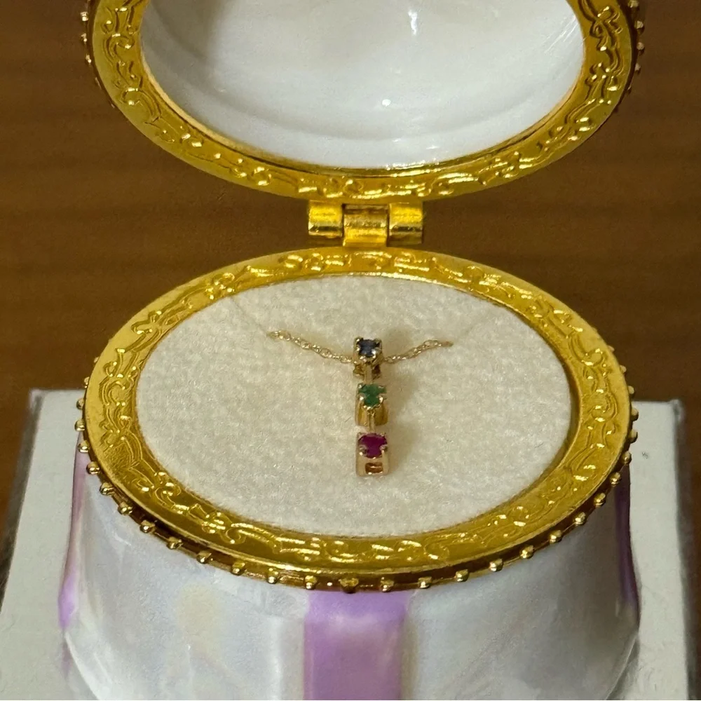 NWT Vintage 10K Gold 3-Stone Pendant Necklace 18” Ruby Emerald Sapphire GIFT - Picture 3 of 10